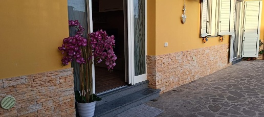 Foto Villa bifamiliare a Cascina San Frediano Nord - San Casciano di 95 m²