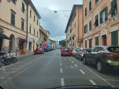 Foto Attività commerciale a Livorno Coteto di 42 m² con 2 locali in vendita