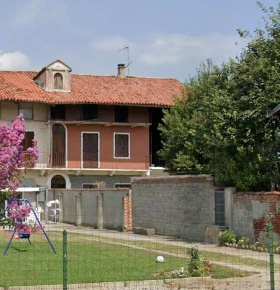 Foto Rustico in Via Candia, Vische di 136 m² con 7 locali in vendita