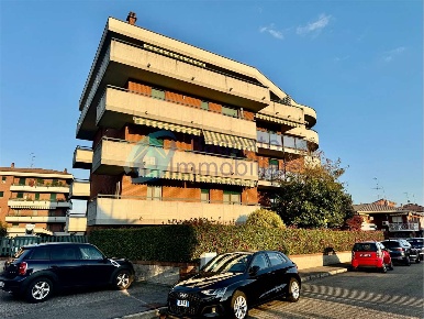 Foto Appartamento in Via Fratelli  Dandolo 38, Novara Bicocca di 107 m²