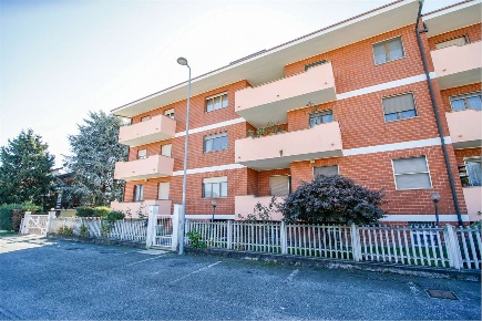 Foto Appartamento in Via Molino 28, Volpiano di 101 m² con 4 locali