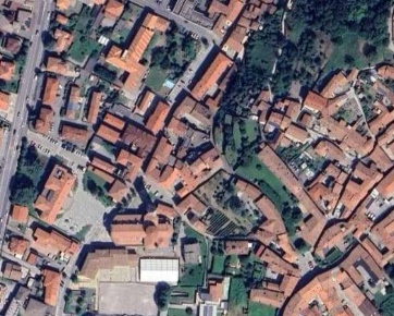 Foto Rustico in Via Castello, Capriolo di 203 m² con 7 locali in vendita