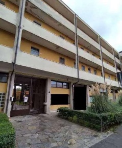 Foto Appartamento in Piazza Achilli Raoul, Legnano di 45 m² con 4 locali