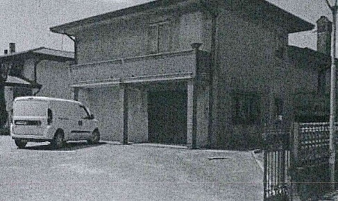 Foto Villa unifamiliare in Via Mingoni, Agna Centro di 214 m² con 10 locali