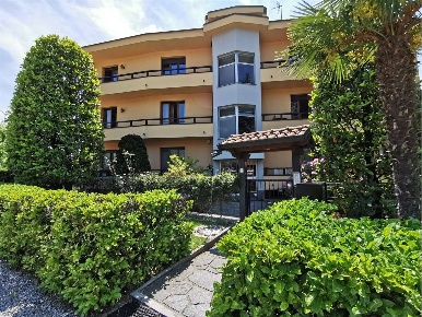 Foto Appartamento in via provinciale 73 c, Tavernerio Centro di 90 m²