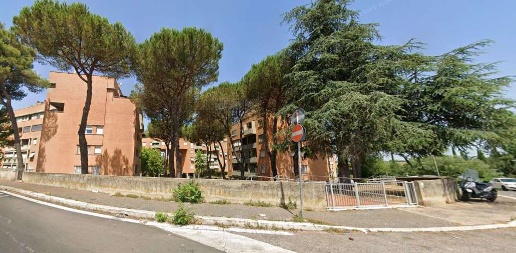 Foto Appartamento in Via Gallicano nel Lazio, Roma Ottavia di 120 m²