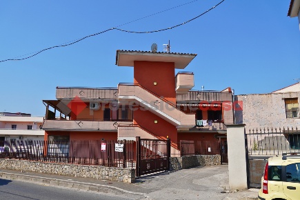 Foto Appartamento in Via Aquino 3, Scafati Centro di 80 m² con 3 locali