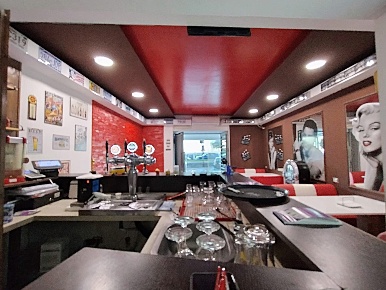 Foto Ristorante in Umberto I, Pozzuoli Lungomare di 65 m² con 2 locali