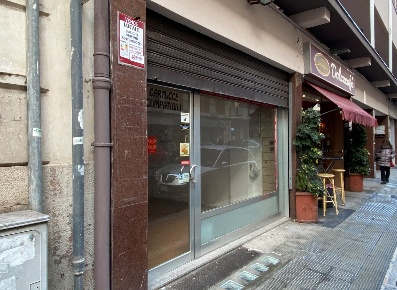 Foto Negozio in Via Latilla 19 a, Bari Murat di 35 m² con 1 locali
