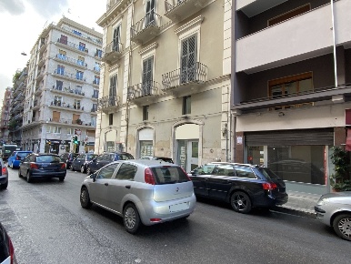 Foto Negozio in Via Latilla 19 a, Bari Murat di 35 m² con 1 locali