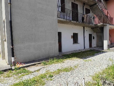 Foto Magazzino in Via Papa Urbano III 6, Inverigo Centro di 60 m²