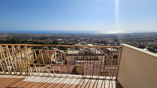 Foto Appartamento in Via Picone 57, Agrigento di 165 m² con 4 locali