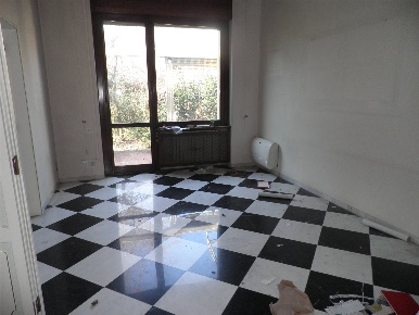 Foto Ufficio a Firenze D'Azeglio di 676 m² con 22 locali in vendita