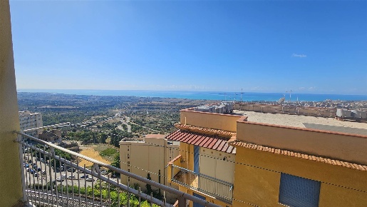 Foto Appartamento a Agrigento Centro Storico di 125 m² con 4 locali