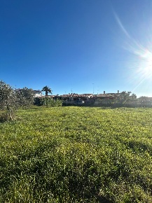 Foto Terreno residenziale in via Tanaro, Ardea di 2500 m² in vendita