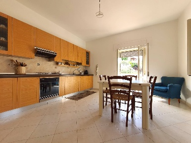 Foto Appartamento in via Fiume Ancinale, Catanzaro Siano - Cava di 155 m²