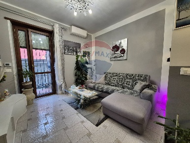 Foto Appartamento in Via Luigi Galvani, Nichelino di 88 m² con 5 locali