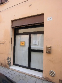 Foto Attività commerciale a Ferrara di 45 m² con 1 locali in affitto