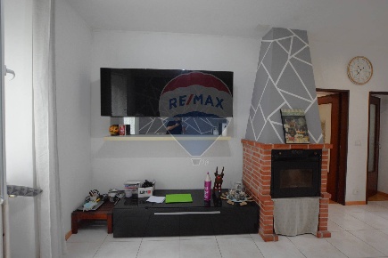 Foto Appartamento in via Nazionale Piemonte, Savona di 85 m² con 3 locali