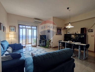 Foto Appartamento in via Luigi Cassia, Siracusa Mazzarrona di 131 m²