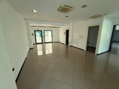 Foto Ufficio in Via Nazario Sauro, San Benedetto del Tronto Porto d'Ascoli