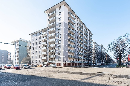 Foto Appartamento in Via San Remo, Torino Mirafiori Nord di 130 m²