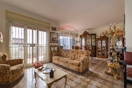 Foto Appartamento in Via Castellana, Palermo Boccadifalco - Baida di 167 m²