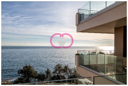 Foto Appartamento in Via Aurelia di Ponente, Varazze Celle Ligure Pecorile