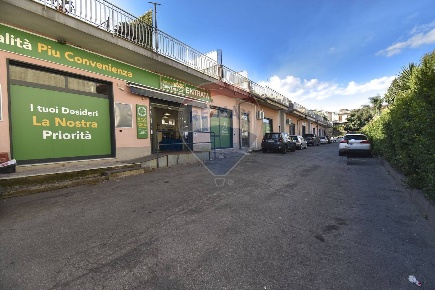 Foto Attività commerciale in Via Provinciale Per Santa Maria Ammalati,