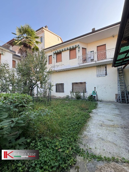 casa semindipendente in vendita a Caluso in zona Arè