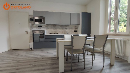Foto Appartamento in via Rossetti, Monfalcone Centro di 76 m² con 3 locali
