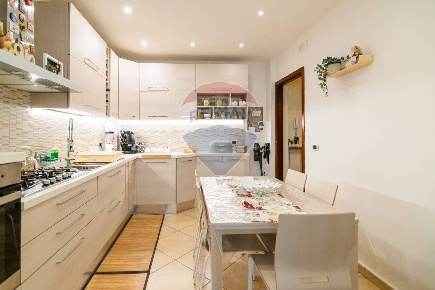 Foto Appartamento in Corso San Vito, Mascalucia Centro di 94 m² in vendita