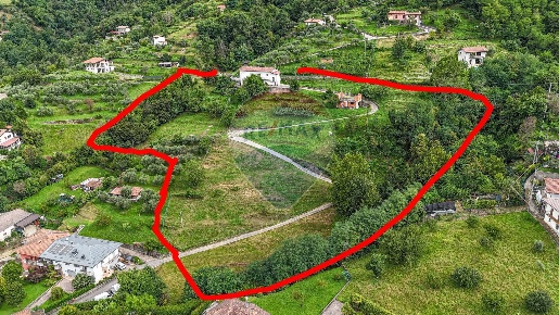 Foto Rustico in Via Zanni, Foresto Sparso di 300 m² con 9 locali in vendita
