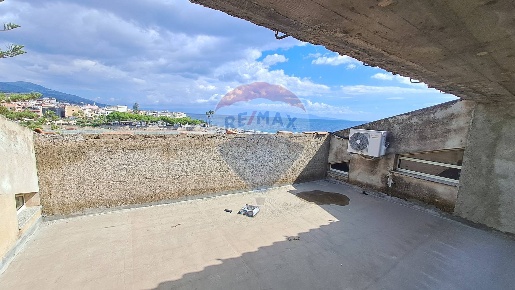 Foto Appartamento in Via Stradella Torrente Savoca, Santa Teresa di Riva