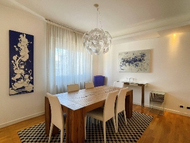 Foto Appartamento in Pordenone, Pordenone Centro Storico di 230 m²