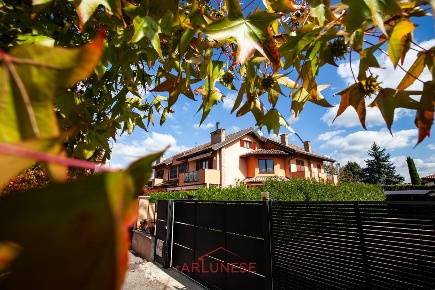 Foto Appartamento in Vecellio, Casorezzo di 75 m² con 3 locali in vendita