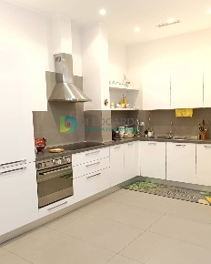 Foto Appartamento in Via Ruetta Scarafoni, Giulianova Centro di 156 m²