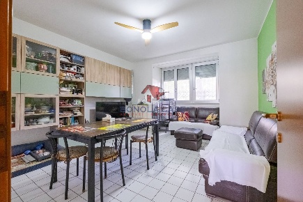 Foto Appartamento in Via Ugo Betti, Milano di 83 m² con 3 locali in vendita