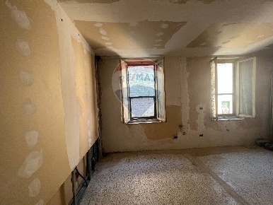 Foto Case semi ndipendenti in Via Santa Margherita, Bevagna Centro di 86 m²