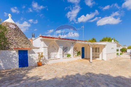 Foto Villa unifamiliare in Contrada Aratico, Monopoli di 130 m² in vendita