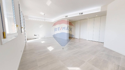 Foto Appartamento in Via Scapacchio Ovest, Saccolongo Centro di 140 m²
