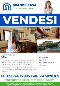 Foto Villa unifamiliare in Via Giuseppe Mazzini Aci Sant'Antonio, di 309 m²