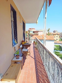 Foto Appartamento in Via Beglini, Taggia Centro di 120 m² con 5 locali