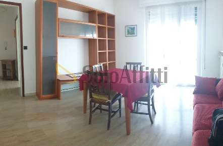 Foto Appartamento in Via Martiri di Cefalonia e Corfù, Legnago Centro