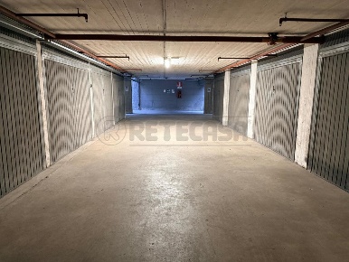 Foto Posti auto in Via Kennedy, Arzignano Centro di 20 m² in vendita