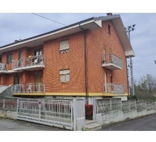 Foto Appartamento in Via Vottignasco 6, Villafalletto Centro di 145 m²