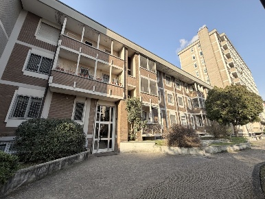 Foto Appartamento in VIA GUARNERI 24, Milano Vigentino - Fatima di 76 m²