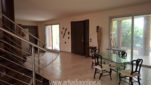 Foto Villa a schiera a Carpaneto Piacentino di 498 m² in vendita