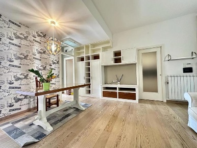 Foto Ufficio in Gasperina, Roma Anagnina di 75 m² con 3 locali in affitto