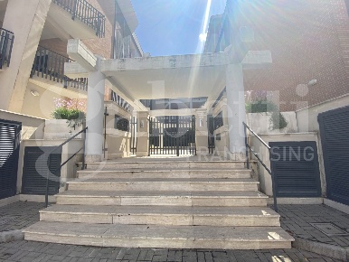 Foto Appartamento in Marcia, Terracina di 135 m² con 5 locali in vendita